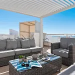 Modern Apartment In San Pedro By Costarentals - M34