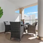 Modern Apartment In San Pedro By Costarentals - M34