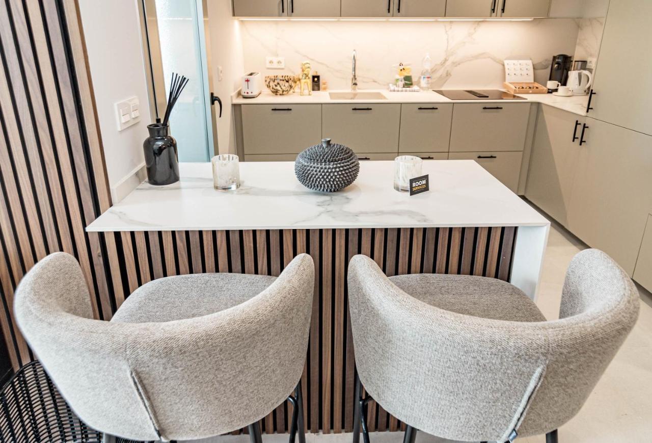 Modern In San Pedro By Costarentals - M34 Apartment *